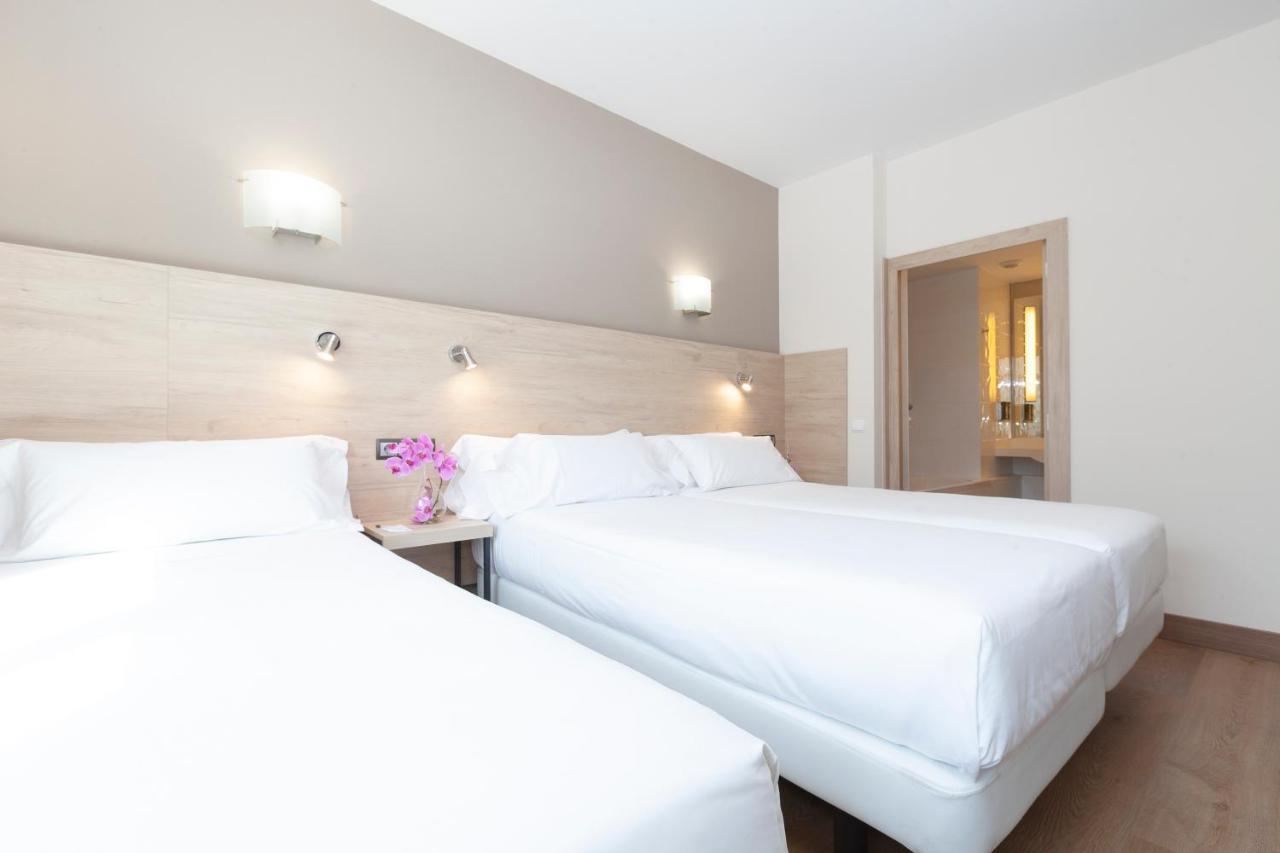 Hotel Puerta De Bilbao