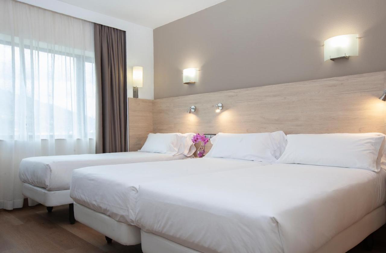Hotel Puerta De Bilbao