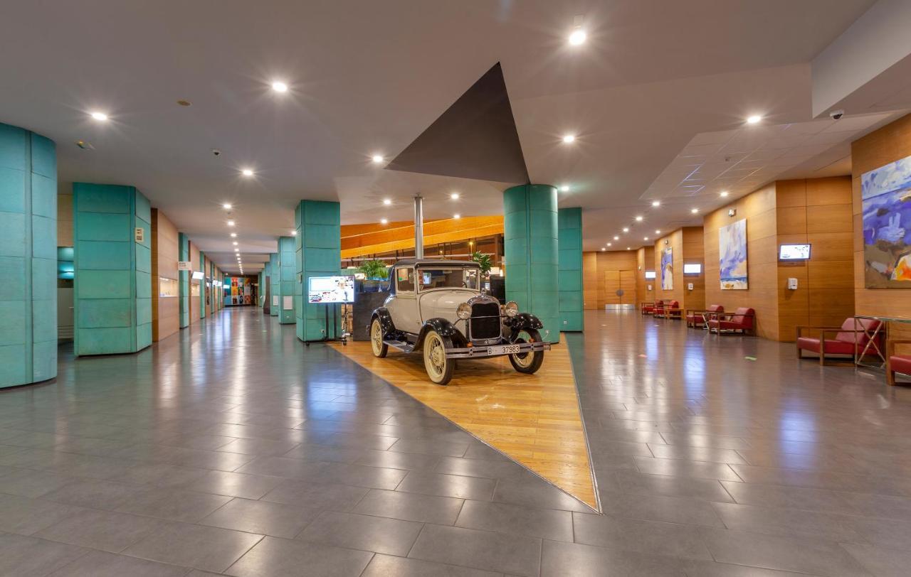 Puerta De Bilbao Hotel 4*
